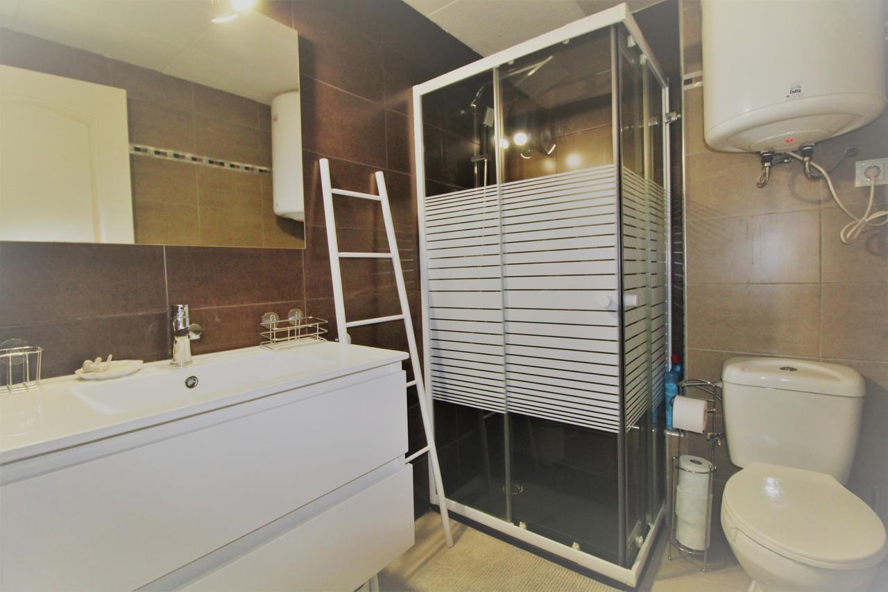 Sylvia 11D1 - Precioso Estudio En Primera Linea De Mar - Centrico - Terraza Vista Mar - Playa - Wifi Apartman Empuriabrava Kültér fotó